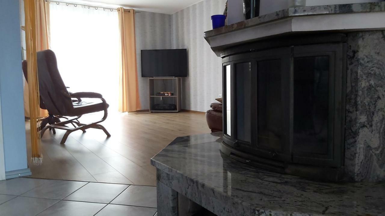 Domek letniskowy nad jeziorem Żarnowieckim - Domek Na Kaszubach - NADOLE Nadole  Zewnętrze zdjęcie